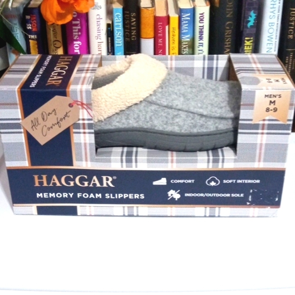 HAGGAR MEN'S MEMORY FOAM SLIPPERS Gray Indoor-Outdoor SIZE Medium 8-9 NWT